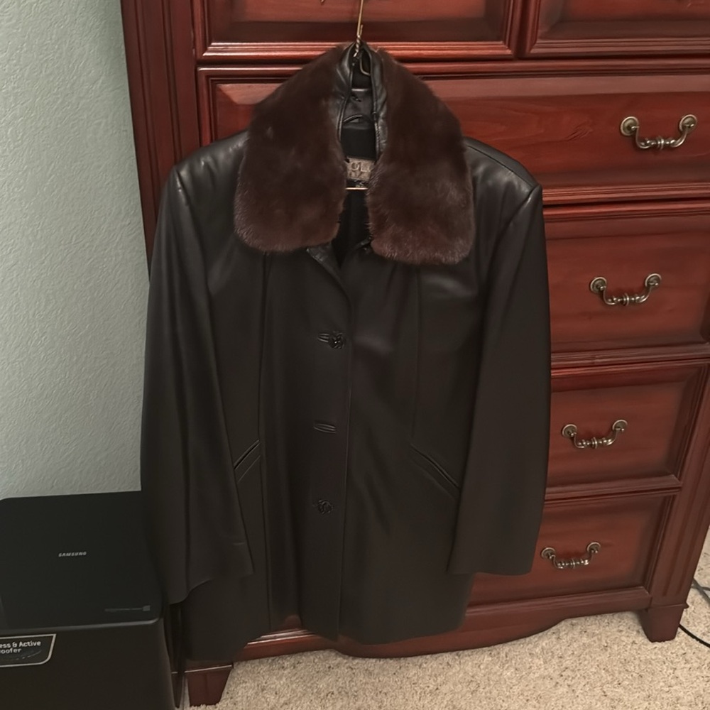 Womens vintage leather coat